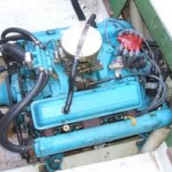 OMC V8 motor